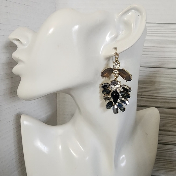 Statement Rope Rhinestone Floral Necklace Earrings Set - Picture 11 of 11